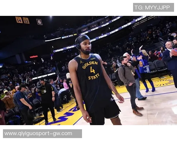 穆迪成为勇士队史第三年轻连场得分20分并投中5个三分球的球员 穆迪成为勇士队史第三年轻连场得分20分并投中5个三分球的球员